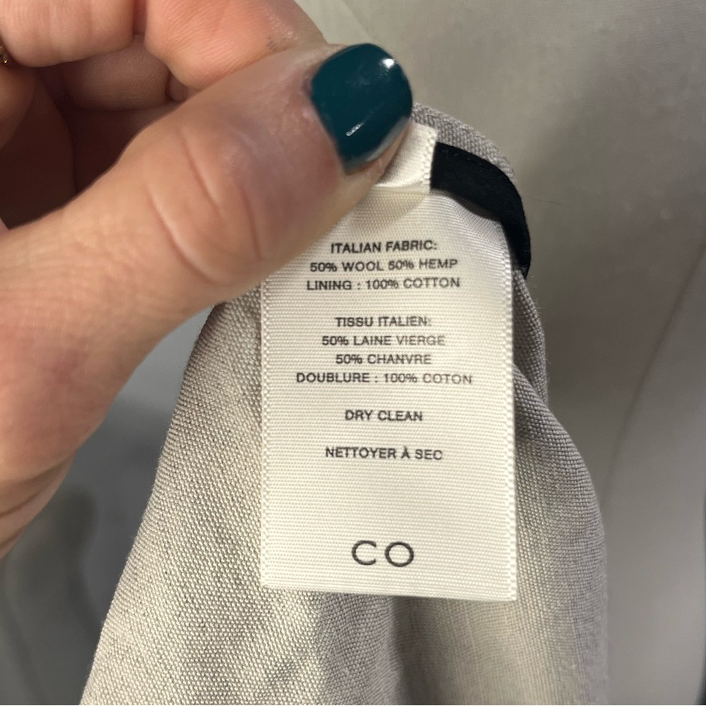 Co Linen Sack Shorts -8 - Picture 9 of 12